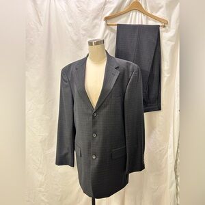 Men's Stafford Charcoal Gray Windowpane Suit Jacket & Trousers